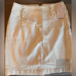 Free People White Denim Skirt Size 6 NWT